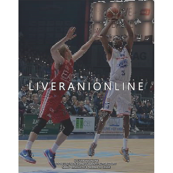Beko Lega Basket Serie A 2015/2016 Giornata 9 Cucciago (CO) - 29.11.2015 Acqua Vitasnella Cantu\'-EA7 Emporio Armani Milano Nella Foto:johnson-hummel /Ph.Vitez-Ag. Aldo Liverani