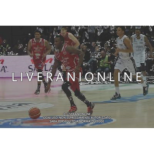Obiettivo Lavoro Bologna - Giorgio Tesi Group Pistoia Campionato Basket Serie A1 20 DICEMBRE 2015 NELLA FOTO MOORE ©Optimafoto/ AGENZIA ALDO LIVERANI SAS