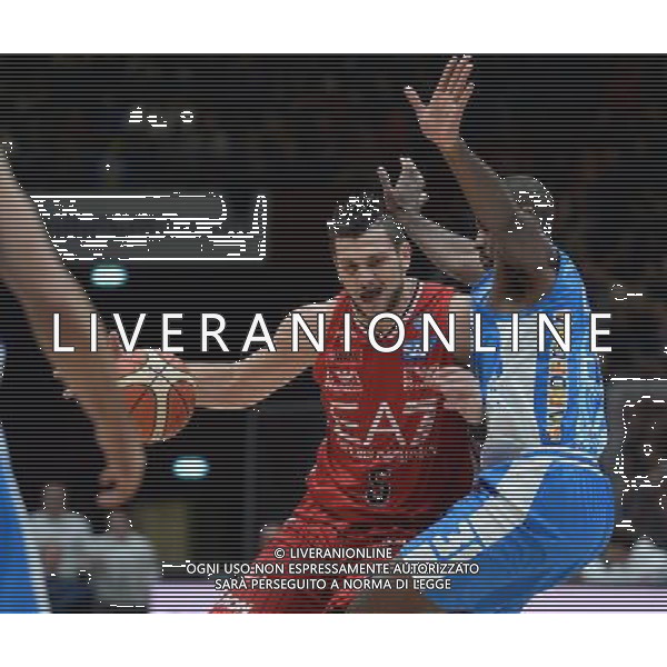 Beko Lega Basket Serie A 2015/2016 Giornata 15 Milano - 02.01.2016 EA7 Emporio Armani Milano-Banco di Sardegna Sassari Nella Foto:gentile-eyenga /Ph.Vitez-Ag. Aldo Liverani