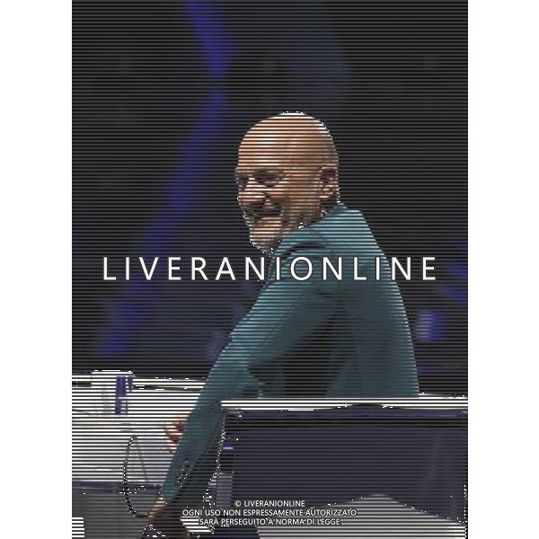 Milano ( MI ) 28/04/2017 Finale Live di ITALIA\'S GOT TALENT Nella foto: Claudio Bisio PH Lauro Montagnini / AGENZIA ALDO LIVERANI SAS