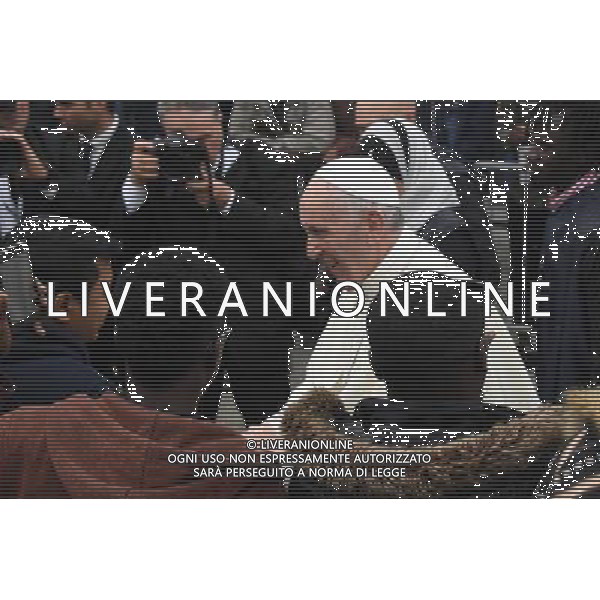bologna -01-10-2017 visita di papa francesco abologna in piazza matteotti e hub nella foto papa francesco ag aldo liverani sas
