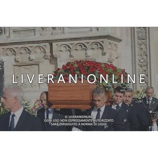 Funerali di Giorgio Squinzi nel Duomo di Milano 07.10.2019 nella foto L\'uscita del feretro ©Gazzaniga/ AGENZIA ALDO LIVERANI SAS