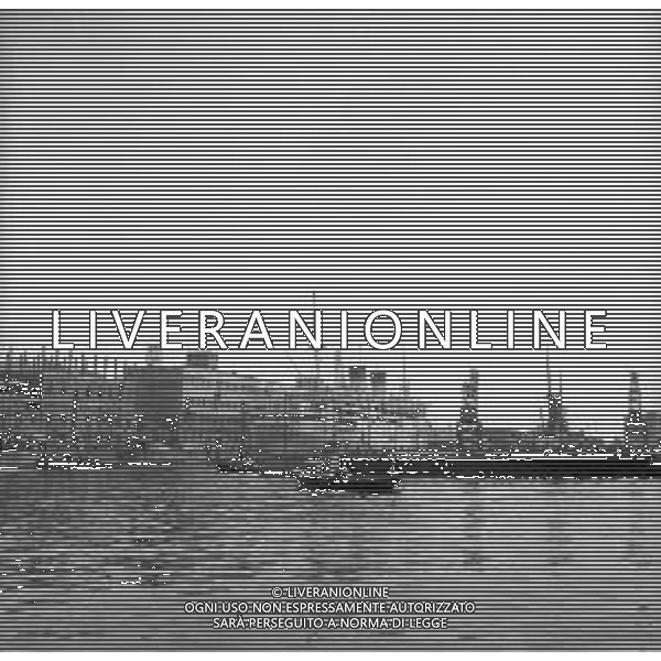 Vedute del Porto della Citta\' di Genova nel 1960 - Retrospettiva ©Archivio Giovanni Liverani / AGENZIA ALDO LIVERANI SAS