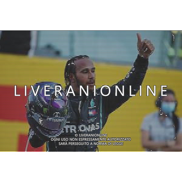 Race winner Lewis Hamilton (GBR) Mercedes AMG F1 celebrates in parc ferme. 13.09.2020. Formula 1 World Championship, Rd 9, Tuscan Grand Prix, Mugello, Italy, Race Day. - www.xpbimages.com, EMail: requests@xpbimages.com © Copyright: Batchelor / XPB Images/ AGENZIA ALDO LIVERANI SAS - ITALY ONLYU EDITORIAL USE ONLY