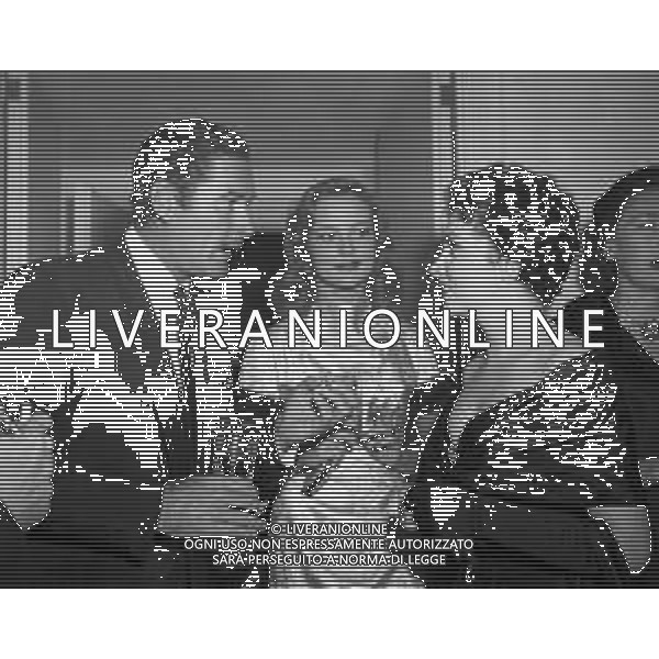 GINA LOLLOBRIGIDA ATTRICE ITALIANA - RETROSPETTIVA NELLA FOTO a Roma nel 1954 e Errol Flynn con la moglie Patrice Wymore ©ARCHIVIO GIOVANNI LIVERANI / AG. ALDO LIVERANI SAS