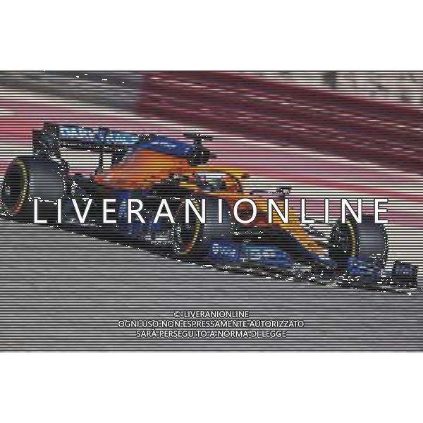 Daniel Ricciardo (AUS) McLaren MCL35M. 14.03.2021. Formula 1 Testing, Sakhir, Bahrain, Day Three. - www.xpbimages.com, EMail: requests@xpbimages.com © Copyright: Charniaux / XPB Images / AGENZIA ALDO LIVERANI SAS - ITALY ONLY EDITORIAL USE ONLY