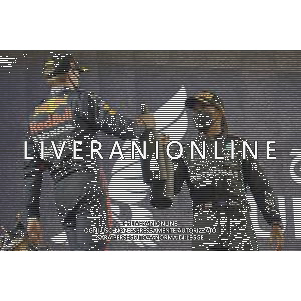 2nd place Max Verstappen (NLD) Red Bull Racing and 1st place Lewis Hamilton (GBR) Mercedes AMG F1 W12. 28.03.2021. Formula 1 World Championship, Rd 1, Bahrain Grand Prix, Sakhir, Bahrain, Race Day. - www.xpbimages.com, EMail: requests@xpbimages.com © Copyright: Batchelor / XPB Images/ AGENZIA ALDO LIVERANI SAS - ITALY ONLY EDITORIAL USE ONLY