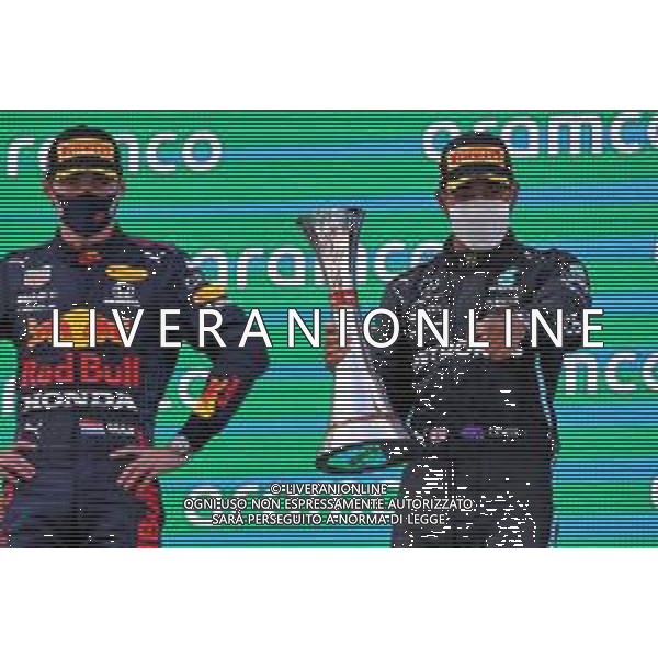 Race winner Lewis Hamilton (GBR) Mercedes AMG F1 celebrates on the podium with Max Verstappen (NLD) Red Bull Racing (Left). 09.05.2021. Formula 1 World Championship, Rd 4, Spanish Grand Prix, Barcelona, Spain, Race Day. - www.xpbimages.com, EMail: requests@xpbimages.com © Copyright: Batchelor / XPB Images / AGENZIA ALDO LIVERANI SAS - ITALY ONLY EDITORIAL USE ONLY