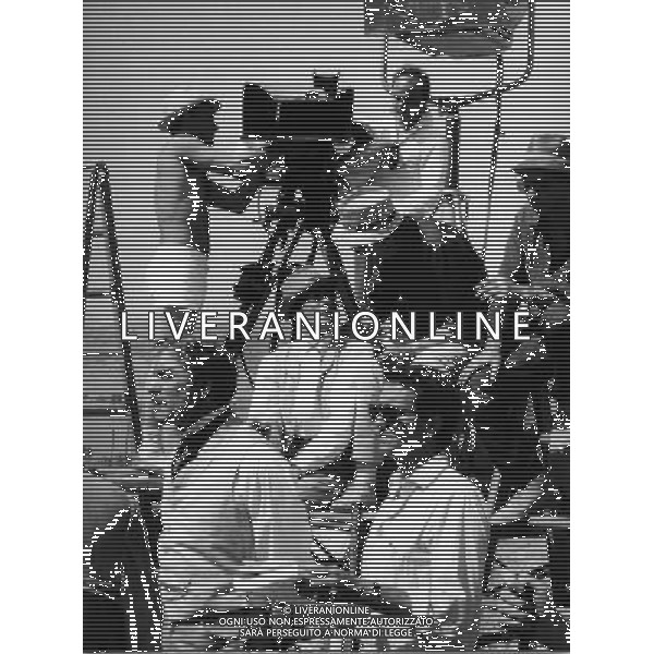 Alain Delon durante le riprese del Film \'Il gattopardo\' con Luchino Visconti e Burt Lancasters foto archivio agenzia aldo liverani