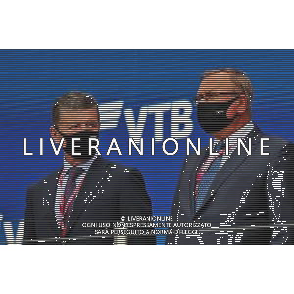 Dmitry Kozak (RUS) Former Deputy Chairman of the Government of the Russian Federation (Left) on the podium. 26.09.2021. Formula 1 World Championship, Rd 15, Russian Grand Prix, Sochi Autodrom, Sochi, Russia, Race Day. - www.xpbimages.com, EMail: requests@xpbimages.com © Copyright: Moy / XPB Images/AGENZIA ALDO LIVERANI SAS - ITALY ONLY EDITORIAL USE ONLY