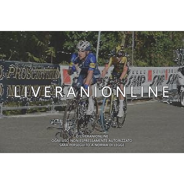 02-10-2021 Giro Dell\'emilia; 2021, Deceuninck - Quick Step; 2021, Jumbo - Visma; Evenepoel, Remco; Vingegaard, Jonas; Bologna - San Luca; ©SIROTTI/AGENZIA ALDO LIVERANI SAS
