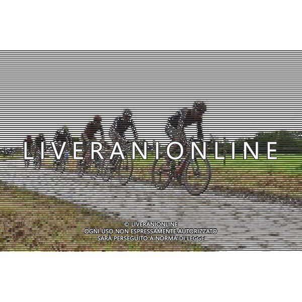 03-10-2021 Paris - Roubaix; 2021, Ineos Grenadiers; Moscon, Gianni; FOTO STEFANO SIROTTI-AG ALDO LIVERANI SAS