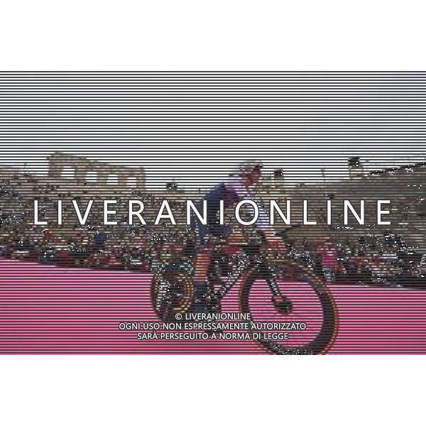 29-05-2022 Giro D\'italia; Tappa 21 Verona - Verona; 2022, Quick Step - Alpha Vinyl; Knox, James; Verona - Arena; ©SIROTTI/AGENZIA ALDO LIVERANI SAS