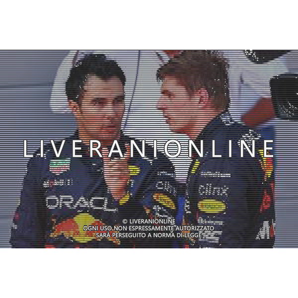 (L to R): Second placed Sergio Perez (MEX) Red Bull Racing in parc ferme with team mate and race winner Max Verstappen (NLD) Red Bull Racing. 12.06.2022. Formula 1 World Championship, Rd 8, Azerbaijan Grand Prix, Baku Street Circuit, Azerbaijan, Race Day. - www.xpbimages.com, EMail: requests@xpbimages.com © Copyright: Batchelor / XPB Images/AGENZIA ALDO LIVERANI SAS - ITALY ONLY EDITORIAL USE ONLY