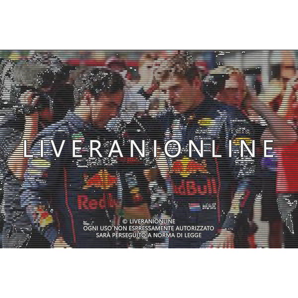 Race winner Max Verstappen (NLD) Red Bull Racing (Right) in parc ferme with team mate Sergio Perez (MEX) Red Bull Racing. 28.08.2022. Formula 1 World Championship, Rd 14, Belgian Grand Prix, Spa Francorchamps, Belgium, Race Day. - www.xpbimages.com, EMail: requests@xpbimages.com © Copyright: Batchelor / XPB Images/AGENZIA ALDO LIVERANI SAS - ITALY ONLY EDITORIAL USE ONLY
