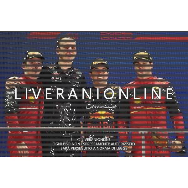 1st place Sergio Perez (MEX) Red Bull Racing RB18, 2nd place Charles Leclerc (MON) Ferrari F1-75 and 3rd place Carlos Sainz Jr (ESP) Ferrari F1-75. 02.10.2022. Formula 1 World Championship, Rd 17, Singapore Grand Prix, Marina Bay Street Circuit, Singapore, Race Day. - www.xpbimages.com, EMail: requests@xpbimages.com © Copyright: Batchelor / XPB Images/AGENZIA ALDO LIVERANI SAS - ITALY ONLY EDITORIAL USE ONLY
