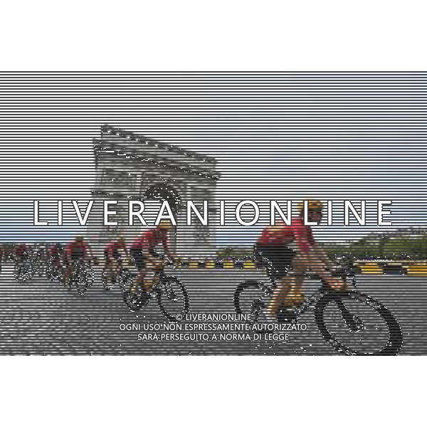 23-07-2023 Tour De France; Tappa 21 Saint Quentin En Yvelines - Paris; 2023, Uno - X; Paris - Arc De Triomphe; ©SIROTTI/AGENZIA ALDO LIVERANI SAS