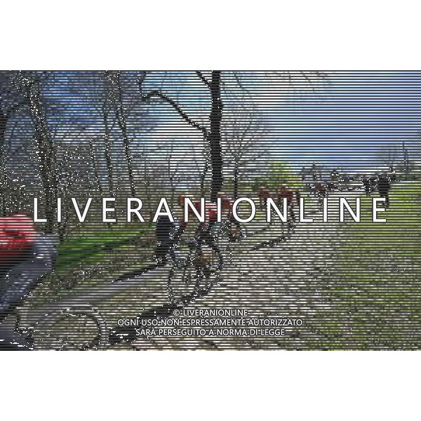 04-04-2024 Allenamento Paris - Roubaix 2024; 2024, Uno X - Mobility; Arenberg; ©SIROTTI / AGENZIA ALDO LIVERANI SAS