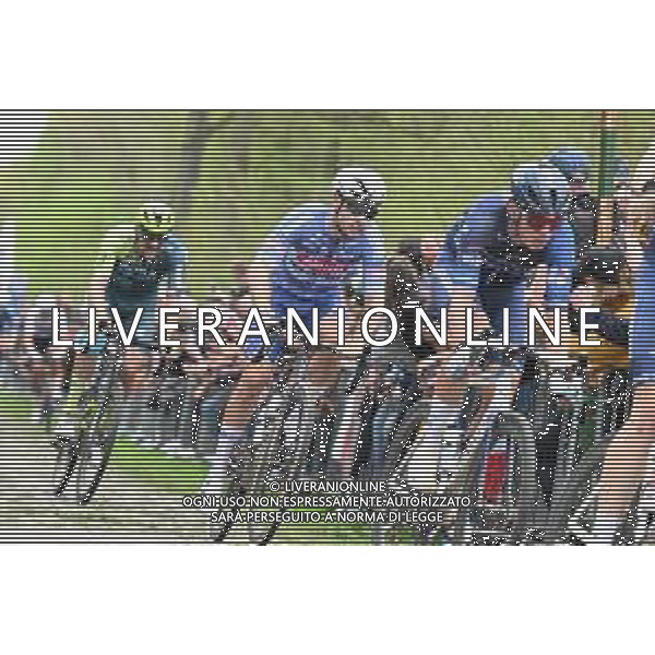 07-04-2024 Paris - Roubaix; 2024, Groupama - Fdj; 2024, Alpecin - Deceuninck; Arenberg; ©SIROTTI / AGENZIA ALDO LIVERANI SAS